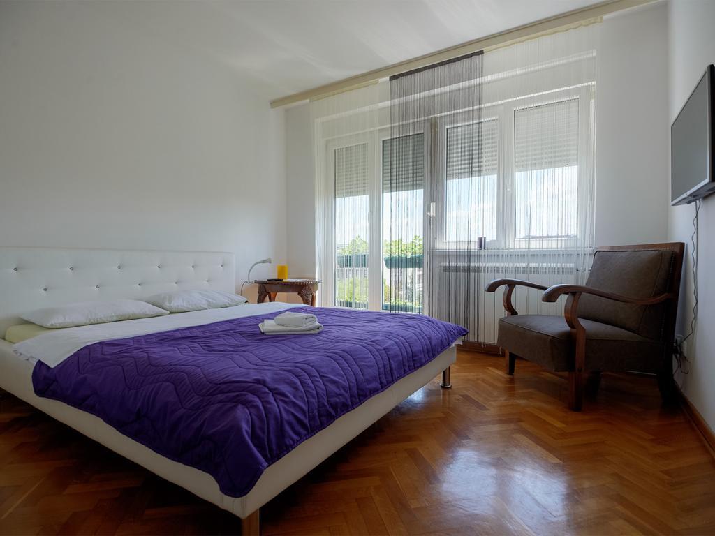 Apartments Sat Belgrade Luaran gambar